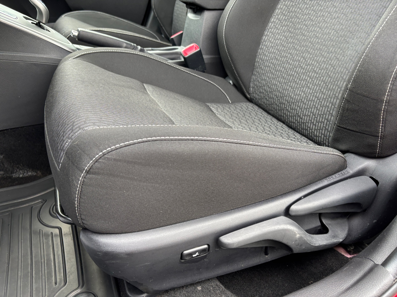 VALDBDVVVJSMSVVLV_25_feature-10