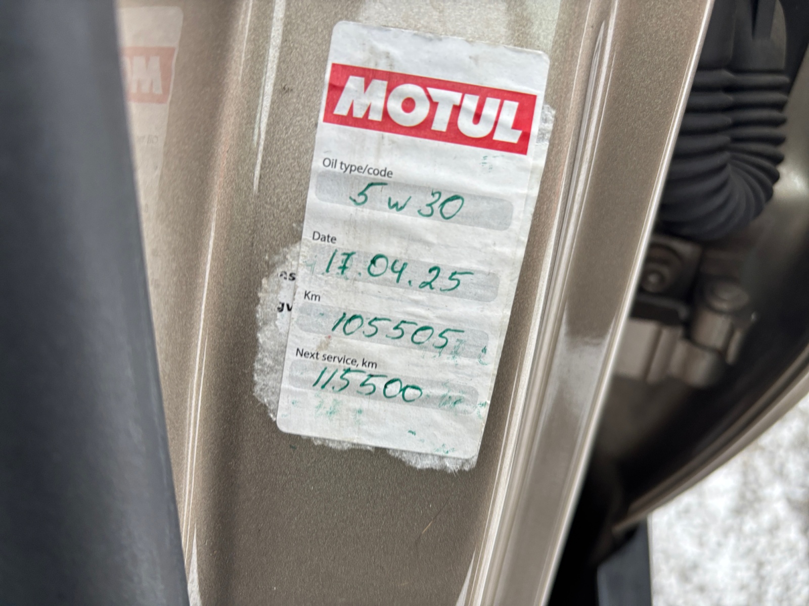 WVGZZZ5NZGW097211_24_feature-9