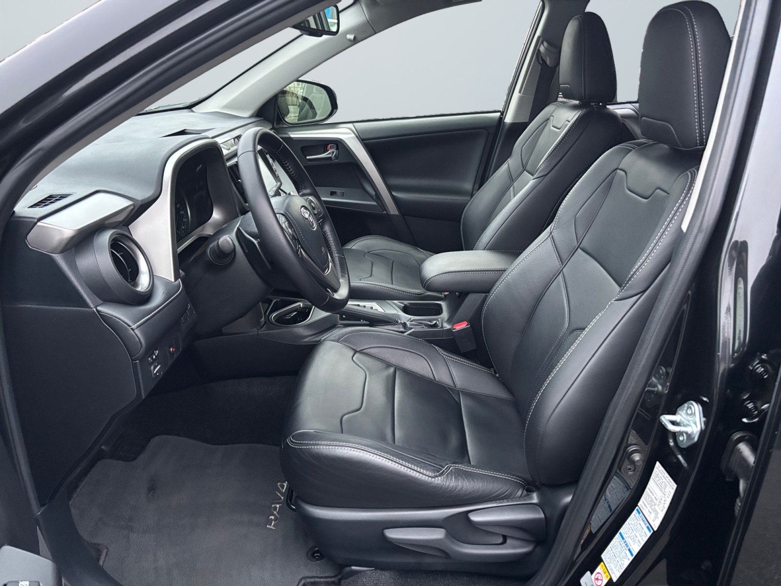 HSKDNDKDBDJDVVVHN_08_enter-driver-codriver