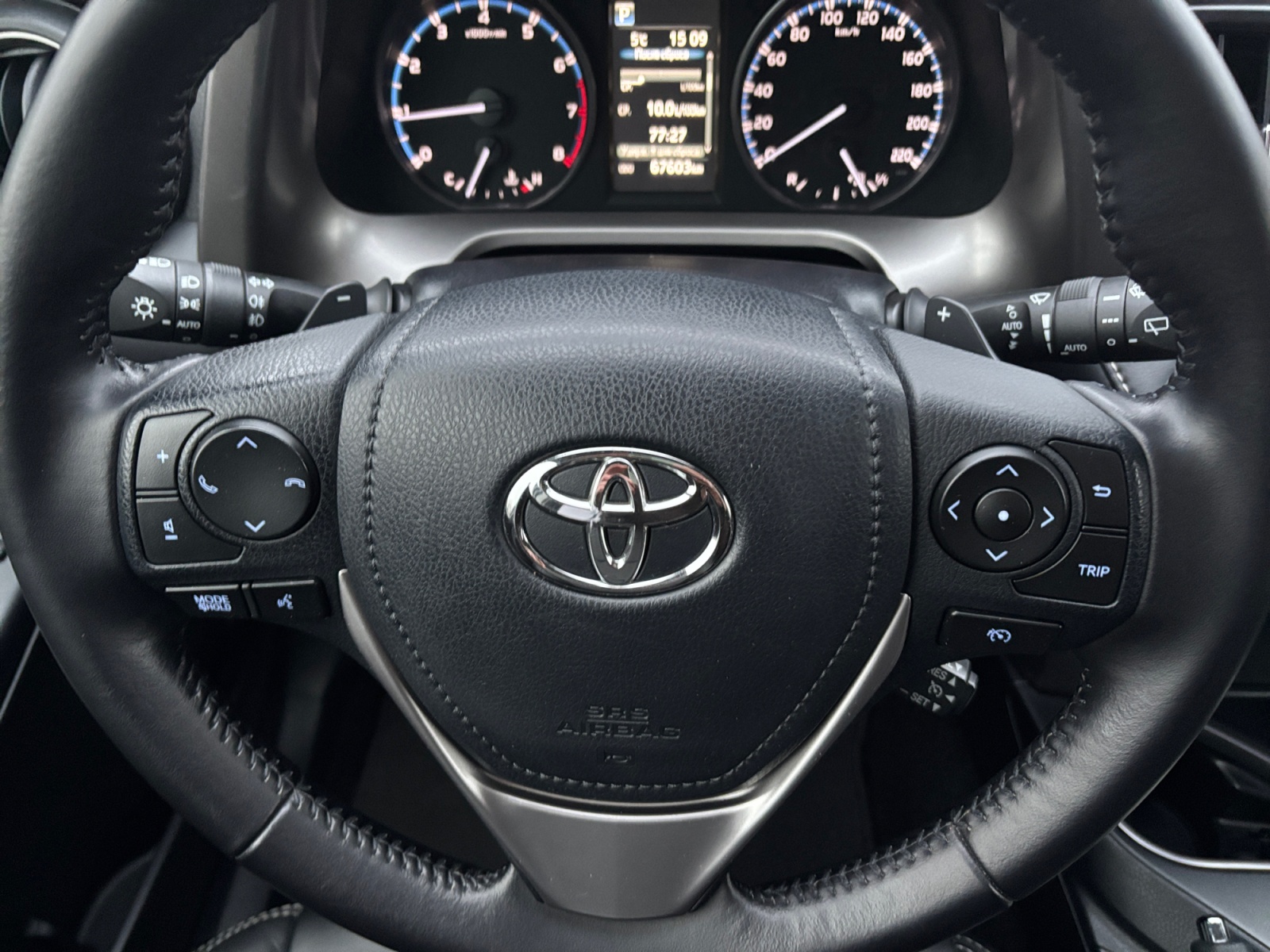 HSKDNDKDBDJDVVVHN_27_feature-12