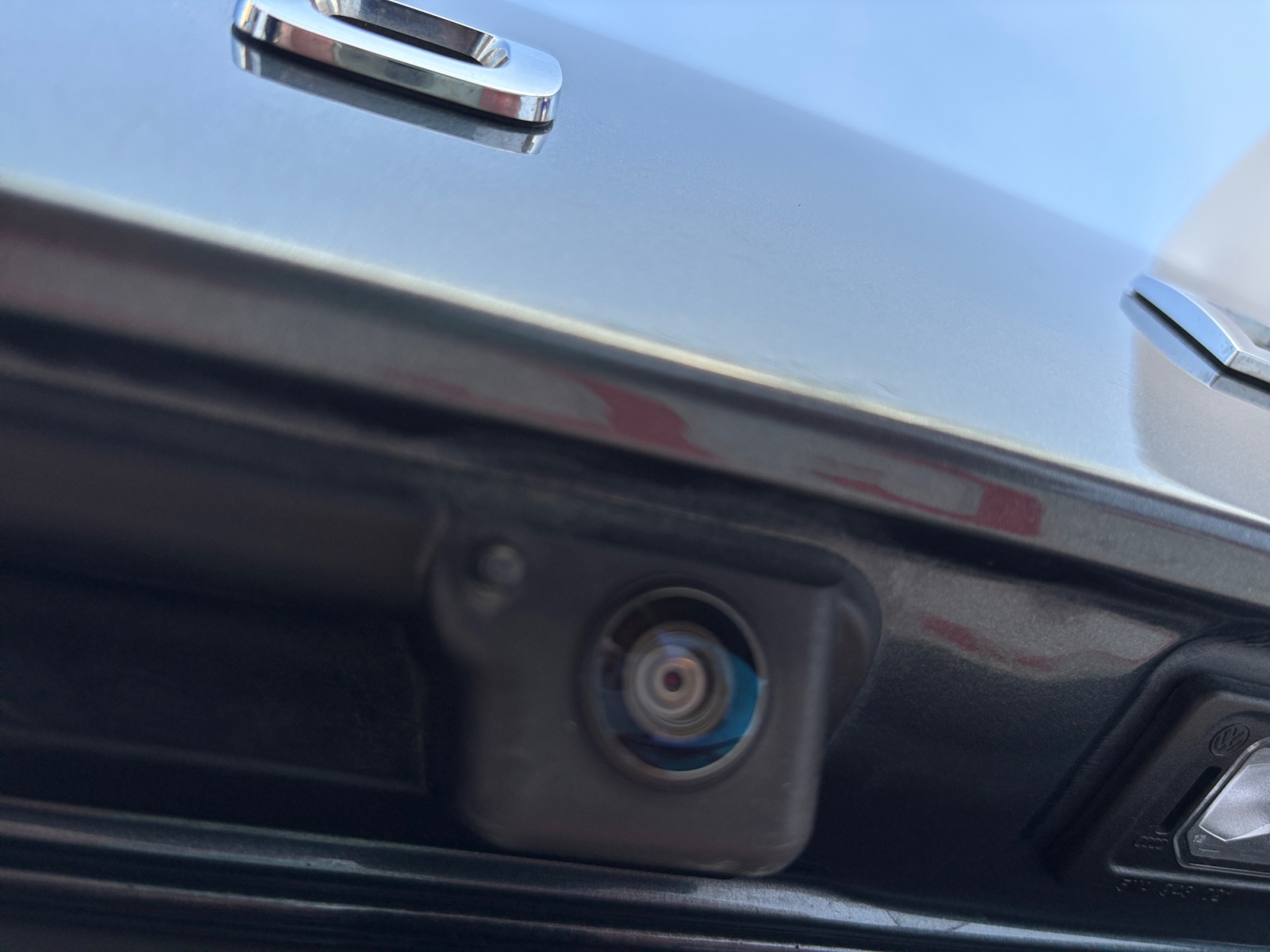 TMBGK9NW8M3038435_19_feature-4