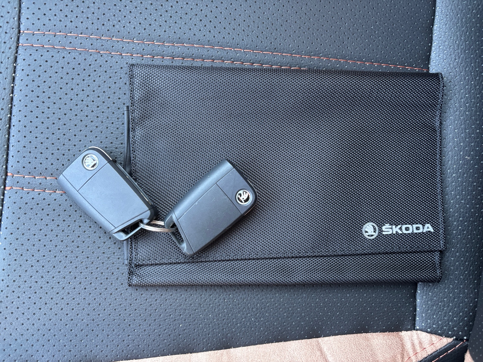 TMBGK9NW8M3038435_23_feature-8