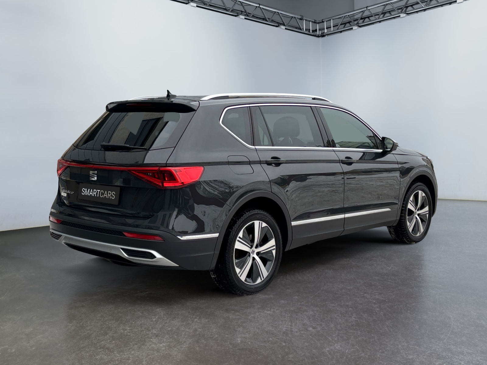 NSLDNDBDKVVKFCCKN_04_rear-right