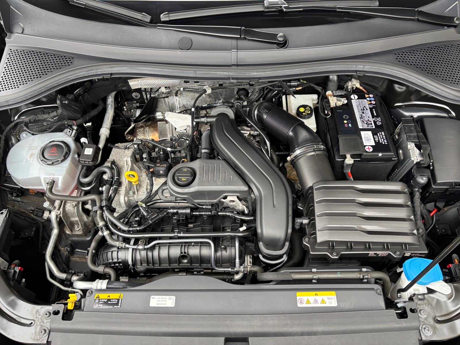 NSLDNDBDKVVKFCCKN_25_feature-10