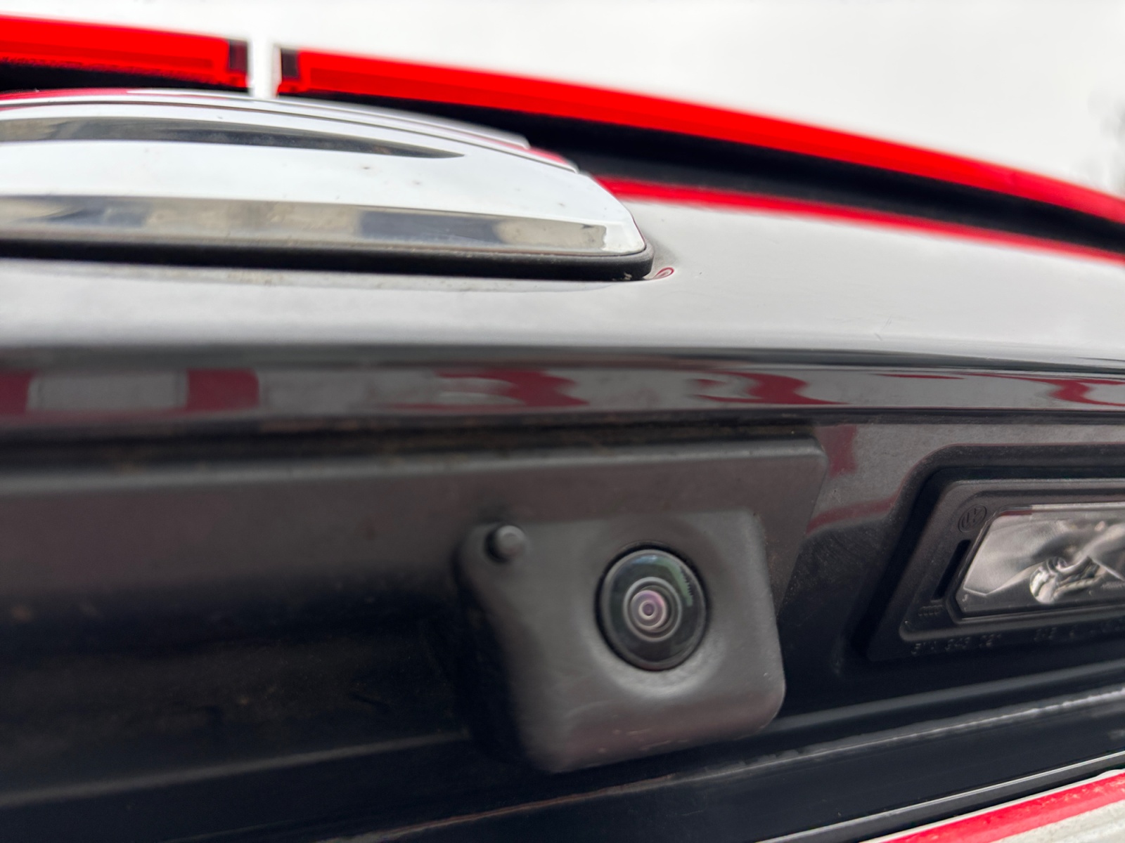 NSLDNDBDKVVKFCCKN_28_feature-13