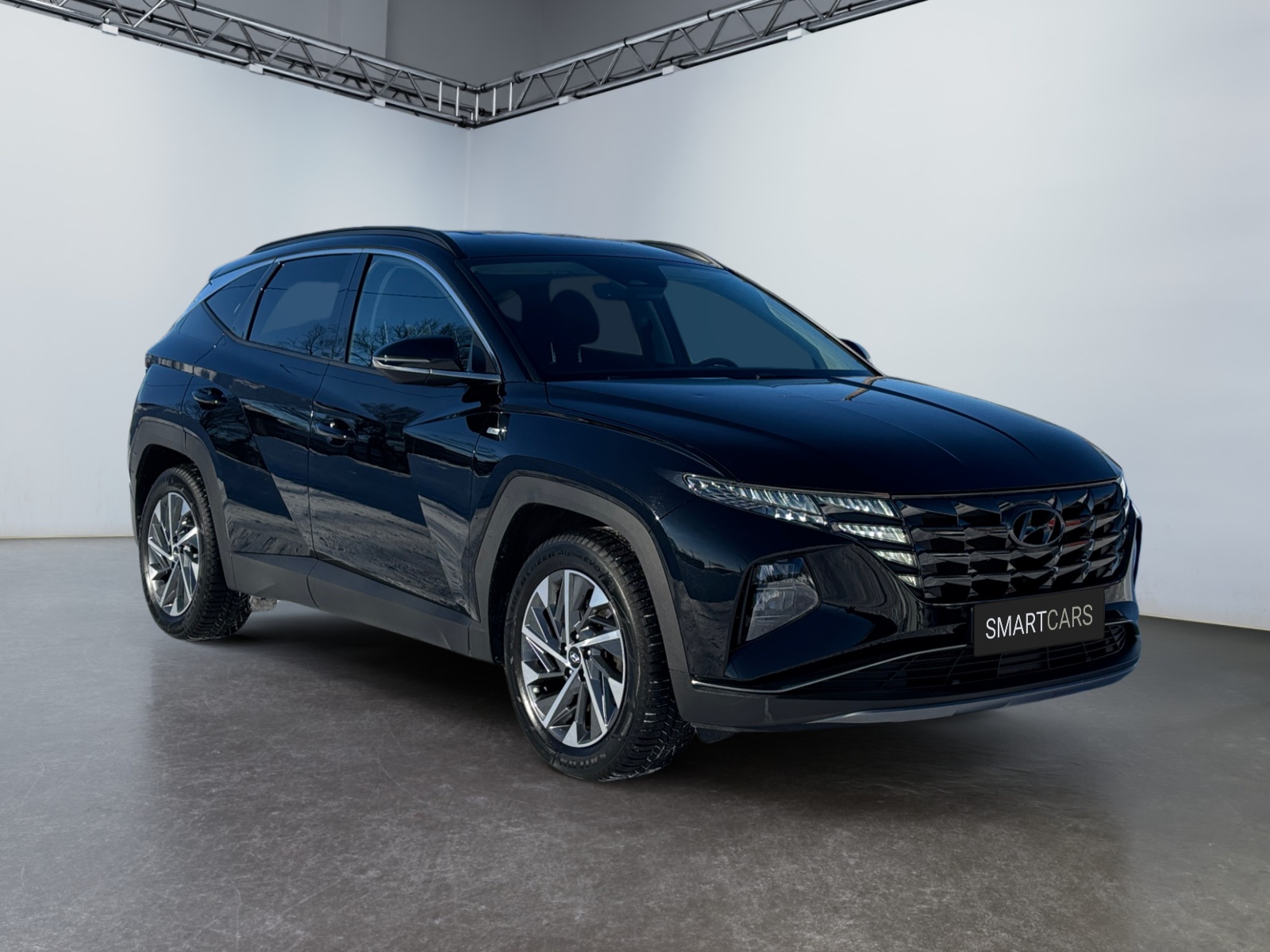 TMAJC81BGMJ060790_06_front-right